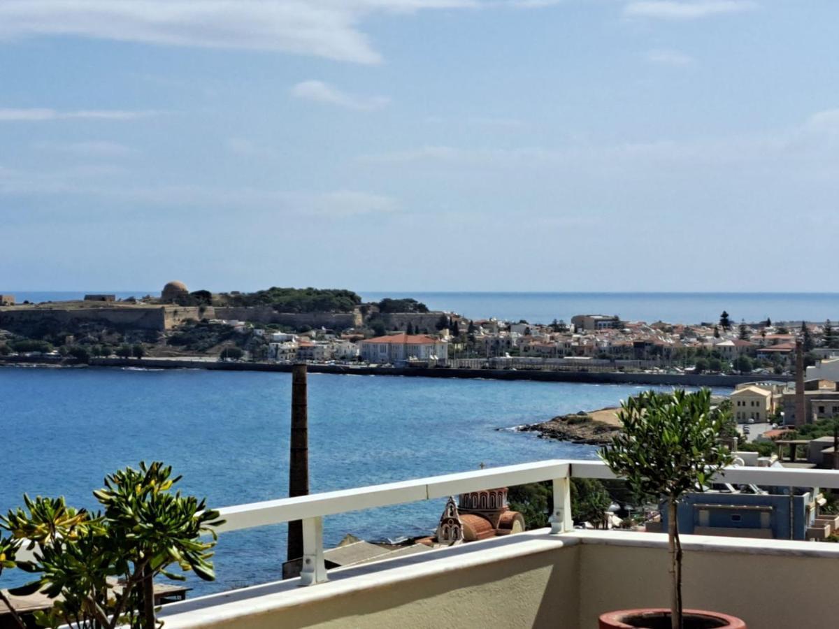 Seaview Flora'S Luxury Apartment-300Meters From The Beach Réthymnon Extérieur photo