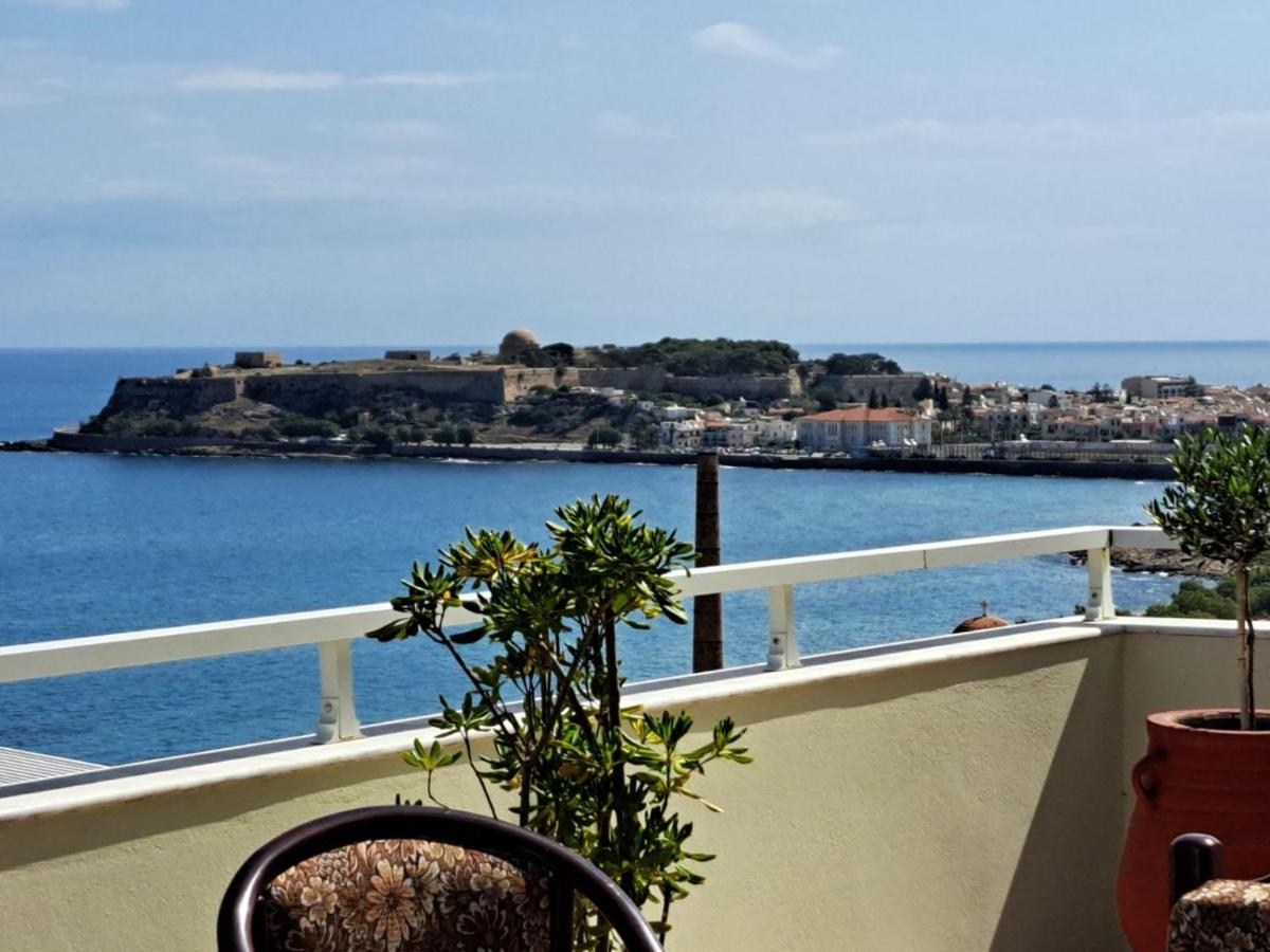 Seaview Flora'S Luxury Apartment-300Meters From The Beach Réthymnon Extérieur photo