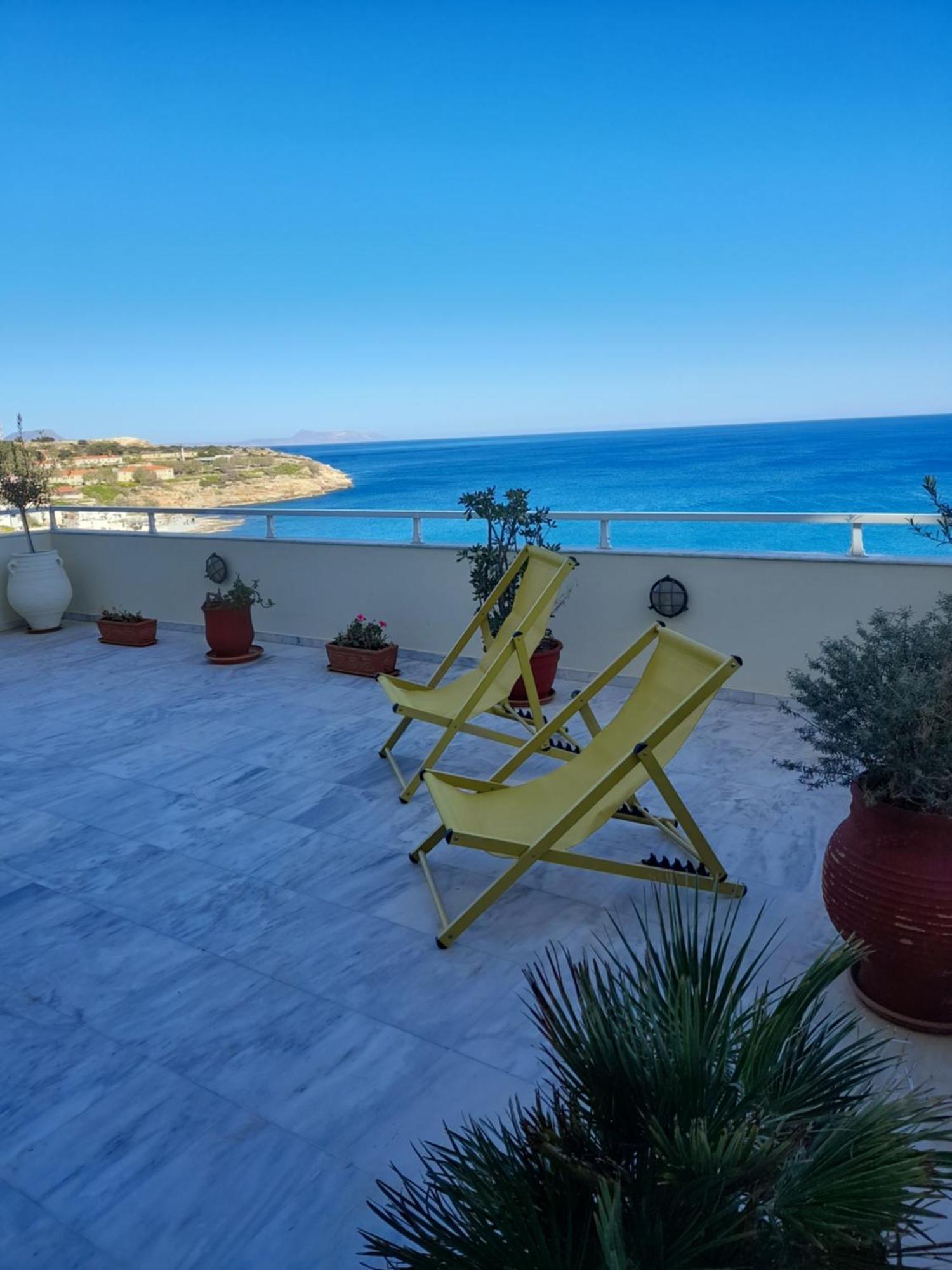Seaview Flora'S Luxury Apartment-300Meters From The Beach Réthymnon Extérieur photo